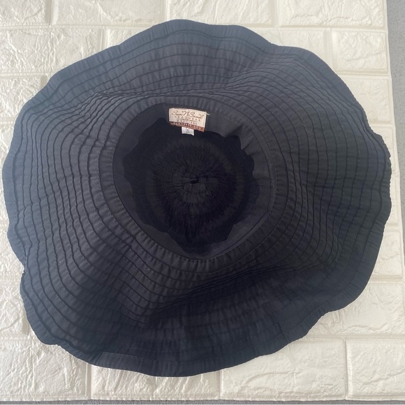 Sun N Sand Beach super wide large hat - Picture 2 of 6